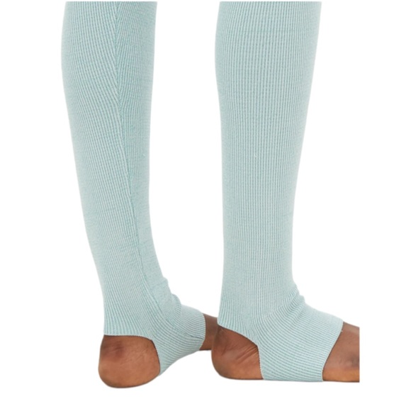 NWT Le Ore Rimini Stirrup Cuff Blue Marled Leggings Size Small - Picture 5 of 14